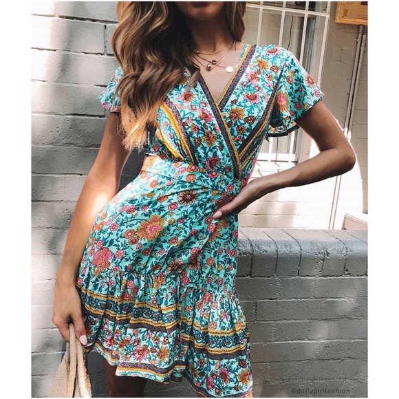BellanBlue Dresses & Skirts - Bohemian Mint Green Floral Print Butterfly Sleeve Wrap Dress